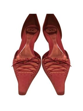 Escada Pointed Toe Pink Lace-Up Kitten Heel